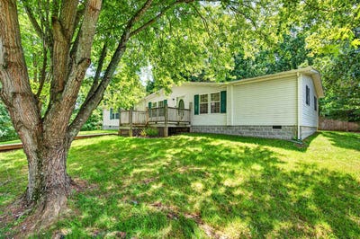 /international/us/884-martin-drive-blacksburg-va-110109842964/
