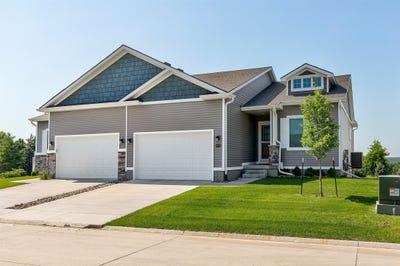 /international/us/8932-mockingbird-drive-west-des-moines-ia-110100612971/