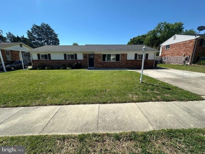 /international/us/10411-farrar-avenue-cheltenham-md-110108549493/