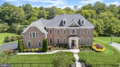 /international/us/7738-elmwood-rd-fulton-md-110108378577/