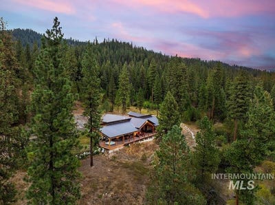 /international/us/86-tacoma-place-garden-valley-id-110107486238/