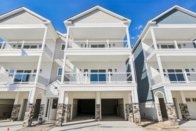 /international/us/150-e-garfield-wildwood-nj-110108499833/