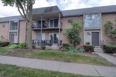 /international/us/1717-e-14-mile-road-birmingham-mi-110105089631/