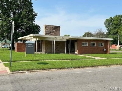 /international/us/500-n-douglas-malden-mo-110106218528/