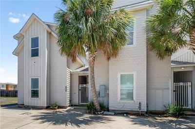 /international/us/2821-s-11th-street-port-aransas-tx-110105868260/