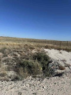 /international/us/road-x-guymon-ok-110103069862/