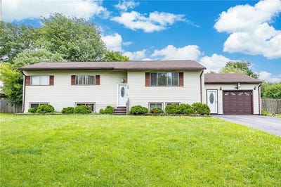 /international/us/124-summer-sky-drive-henrietta-ny-110100321721/