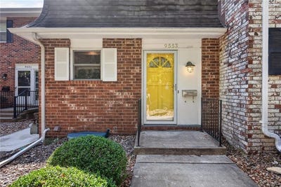 /international/us/9553-perry-lane-overland-park-ks-110119902860/