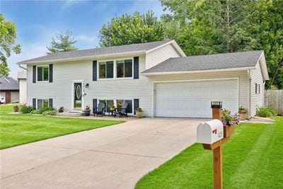 /international/us/14015-39th-avenue-n-plymouth-mn-110108549934/
