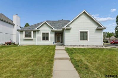 /international/us/4805-north-135th-avenue-omaha-ne-110108476000/