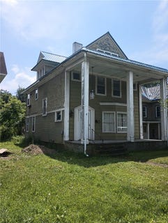 /international/us/11-w-washington-street-bath-ny-110108500655/