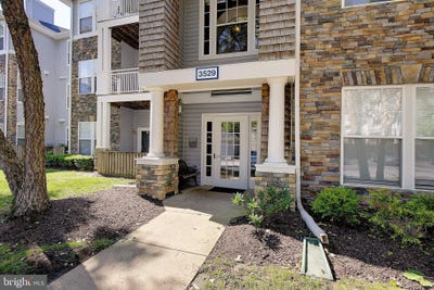 /international/us/3529-piney-woods-place-laurel-md-110108379609/