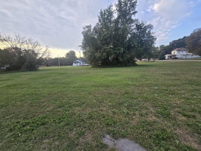 /international/us/ames-lot-4-winfield-ks-110106209549/
