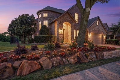 /international/us/201-joplin-drive-mckinney-tx-110110373128/