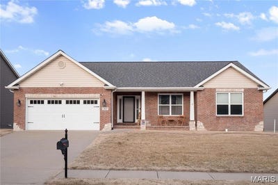 /international/us/2617-lauren-lake-drive-belleville-al-110108476288/