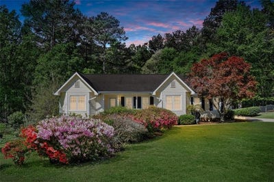 /international/us/129-landover-drive-stockbridge-ga-110107338861/