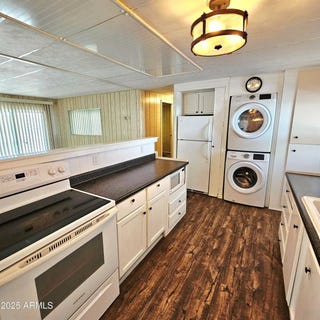 /international/us/5512-east-arbor-avenue-mesa-az-110102601538/
