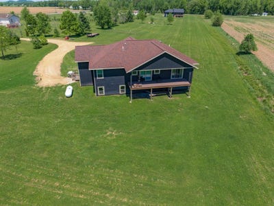 /international/us/w5267-weidling-drive-mauston-wi-110108151167/