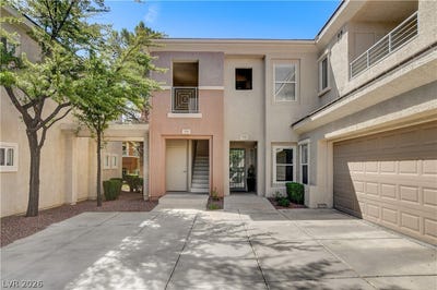 /international/us/10811-ultima-court-las-vegas-nv-110120771958/