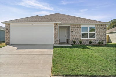 /international/us/1407-manor-court-searcy-ar-110119759791/