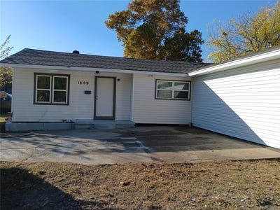 /international/us/1809-w-willow-avenue-duncan-ok-110107401585/
