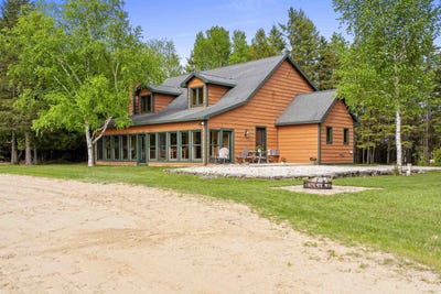 /international/us/4721-lake-of-the-woods-road-sturgeon-bay-wi-110100309424/