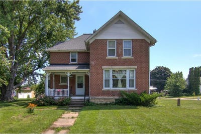 /international/us/735-broadway-avenue-wabasha-mn-110100750240/