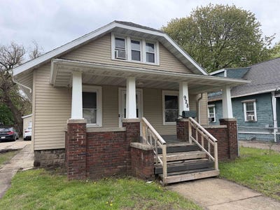 /international/us/928-gerald-avenue-beloit-wi-110107700749/