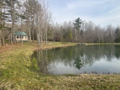 /international/us/465-powers-road-pittsfield-me-110106254662/