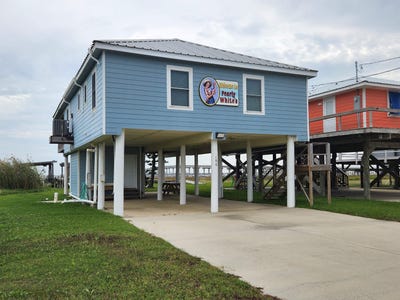 /international/us/160-e-central-ave-grand-isle-la-110096311656/