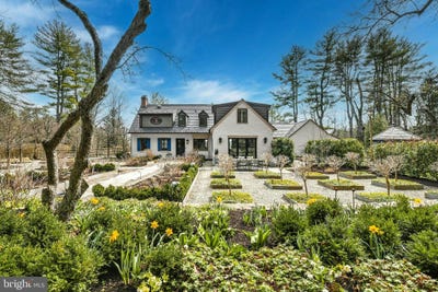 /international/us/7043-phillips-mill-road-new-hope-pa-110093953028/
