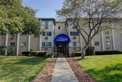 /international/us/913-westage-at-the-harbor-rochester-ny-110107475764/