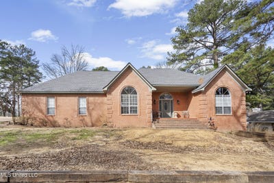 /international/us/124-gwen-road-senatobia-ms-110106009045/