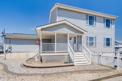 /international/us/22-w-raritan-drive-little-egg-harbor-nj-110108415463/