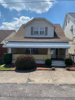 /international/us/900-peace-street-hazleton-pa-110100771159/