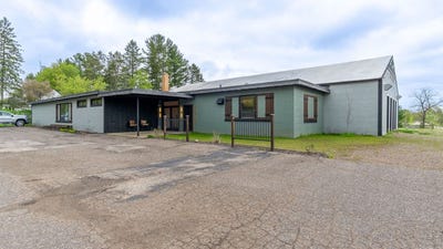 /international/us/n1844-w-school-house-road-ogema-wi-110108350637/