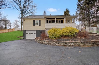 /international/us/13-kobelt-drive-wallkill-ny-110106766802/