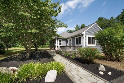 /international/us/209-r-south-st-hanson-ma-110100802586/