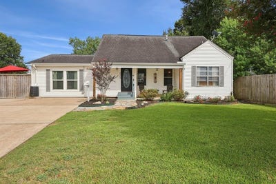 /international/us/2503-avenue-d-nederland-tx-110100899495/