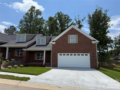 /international/us/107-abbington-lane-shelby-nc-110108062862/
