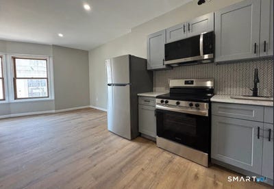 /international/us/61-field-street-waterbury-ct-110109132210/