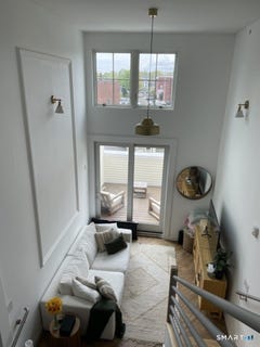 /international/us/15-river-street-milford-ct-110108640337/