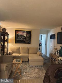 /international/us/1405-farrell-avenue-cherry-hill-nj-110104599313/