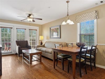 /international/us/150-apple-seed-court-clarkesville-ga-110107399626/