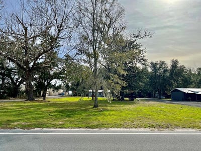 /international/us/106-se-278th-st-cross-city-fl-110089440292/