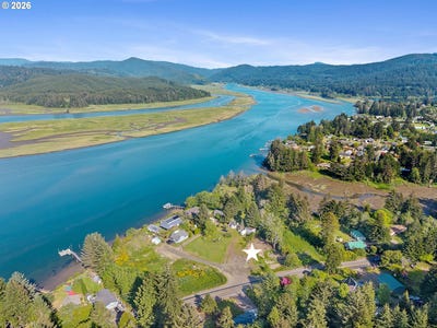 /international/us/se-medowlark-ln-waldport-or-110107991605/
