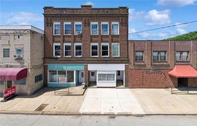 /international/us/206-n-warren-ave-apollo-pa-110108176195/