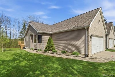 /international/us/1089-jenna-drive-davison-twp-mi-110107713301/