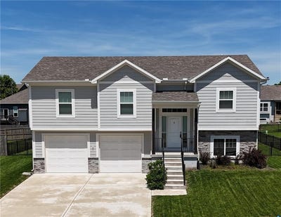 /international/us/1807-alpine-drive-pleasant-hill-mo-110108073288/