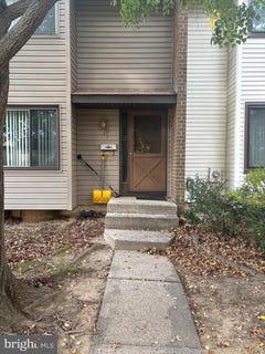 /international/us/721-n-twin-rivers-drive-hightstown-nj-110104046173/